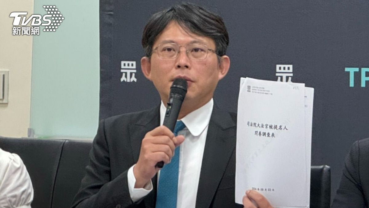 總預算被退綠擬釋憲!黃國昌要卓揆回答2事:躲柯建銘後面難看