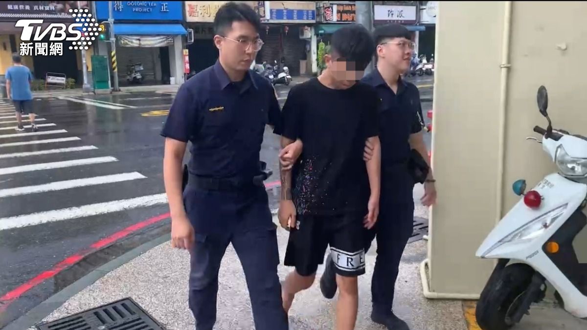 全案依恐嚇、毀損等罪嫌移送高雄地檢署偵辦。(圖/TVBS)