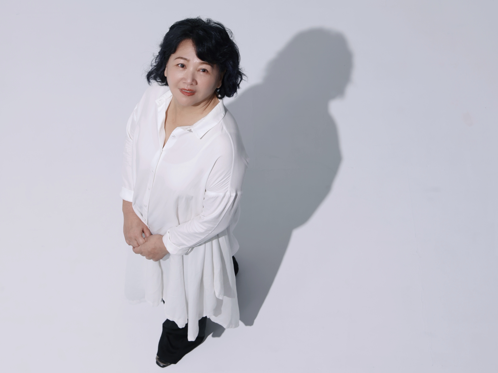 金鐘影后舉辦「生前告別式」！圈內好友全來了　吐癌末煎熬心聲