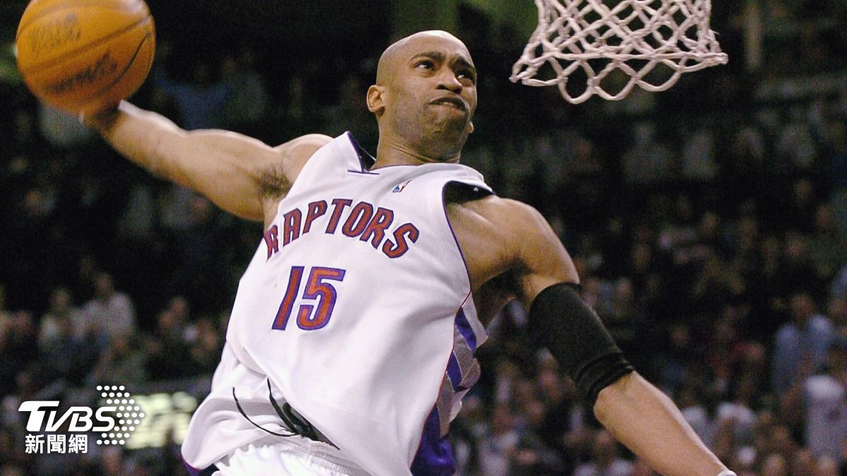 NBA/致敬加拿大航空!暴龍將「退休卡特球衣」 榮登隊史第一人