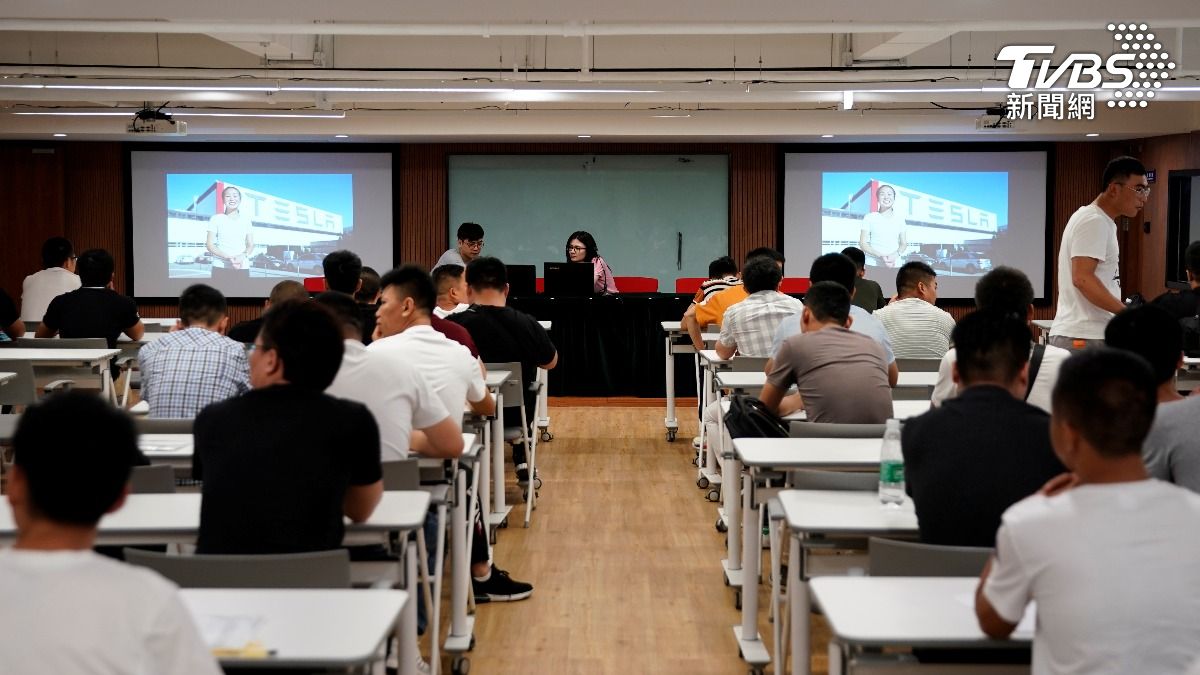 美人力平台「幽靈職缺」達四成 恐致就業數字誤判