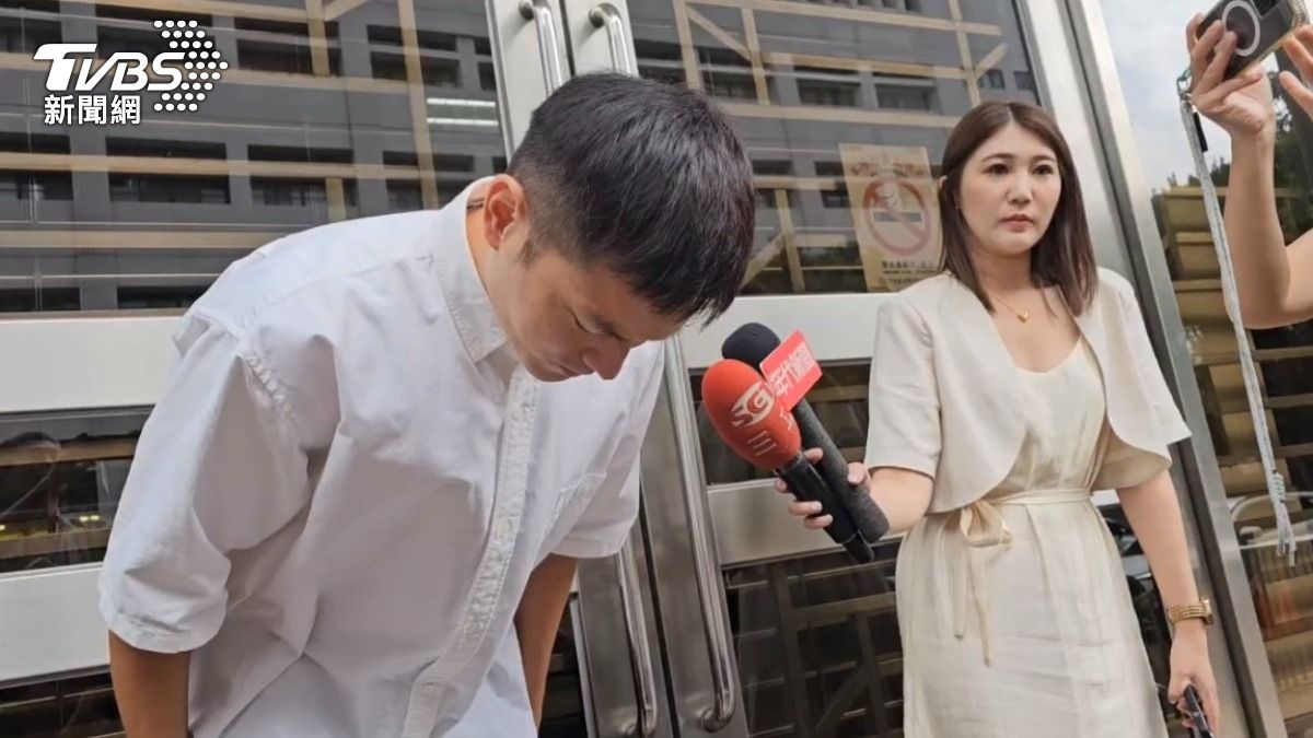 宥勝兩度鞠躬道歉。（圖／TVBS）