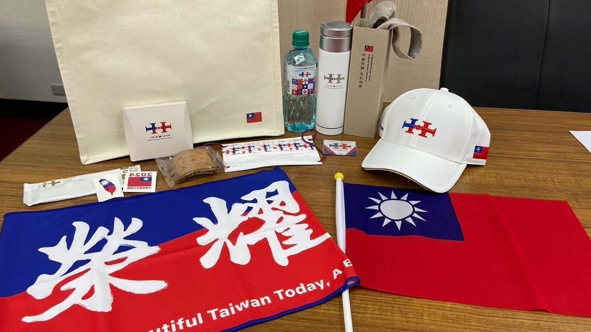 國慶小物「滿滿華國美學」!她曬4年前「這條」驚:始終如一
