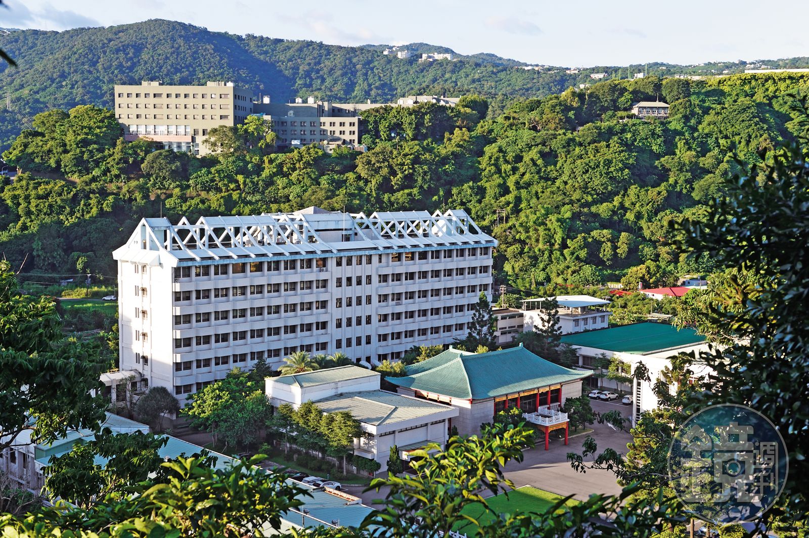 國防部軍情局（圖）出資成立正聲電台，電台高層幾乎都是該局退將轉任。（圖／鏡週刊）