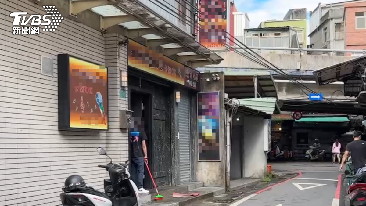 基隆一名男子連轟20多槍。(圖/TVBS)