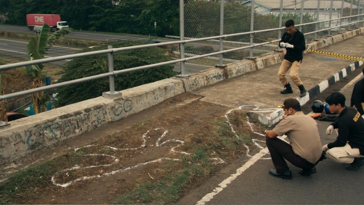 導演透露,拍攝期間被冒牌警察與飛車黨干擾。(圖/車庫提供)
