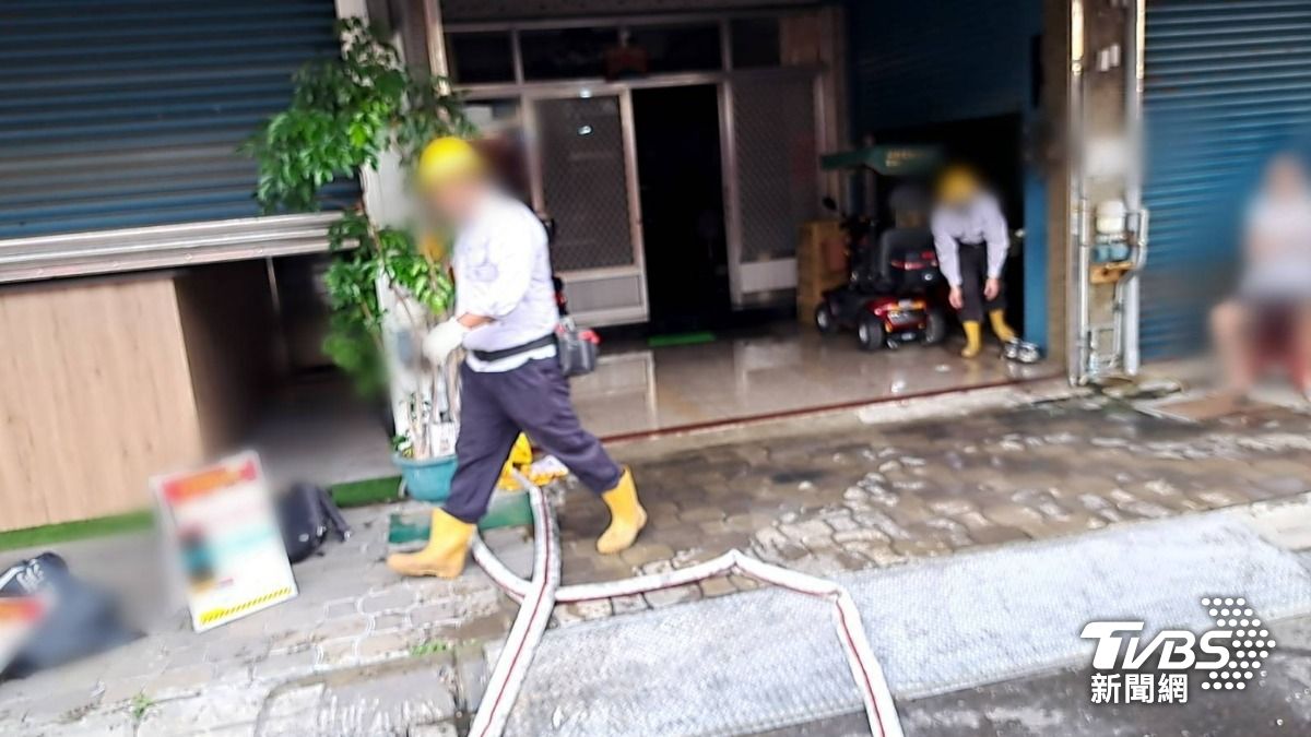 高雄透天厝惡火 58歲婦困3樓「逃不出來」命喪火窟