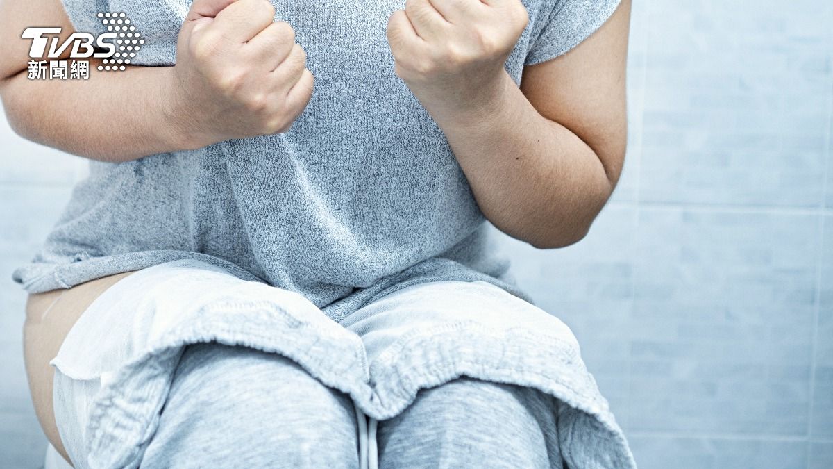 排便太用力「炸破肺部」!陸25歲男胸悶 就醫傻:擠壓爆開