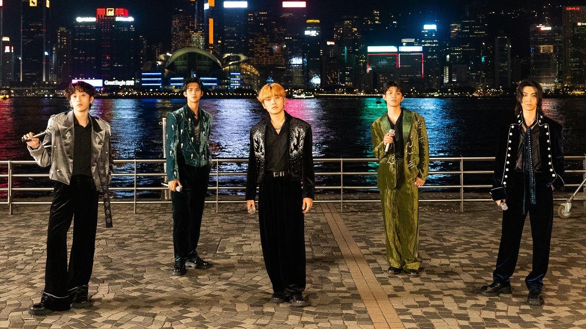 FEniX拍攝引來許多粉絲。（圖／踢帕娛樂提供）