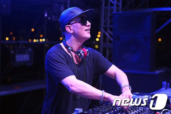 具俊曄多方位發展,也以DJ KOO的身分活動。(圖/news1提供)