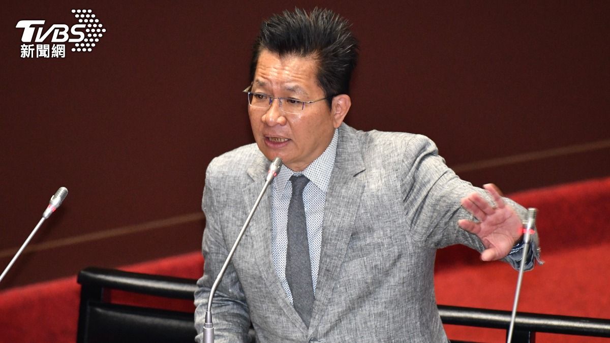 快訊/「壯世代」涉圖利惹議 吳春城宣布辭職立委