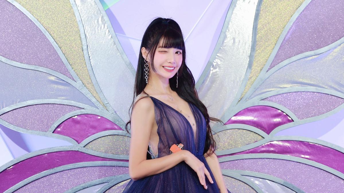 樂天啦啦隊女神生日!無預警宣布「新身分」 喊話:收入越來越穩定