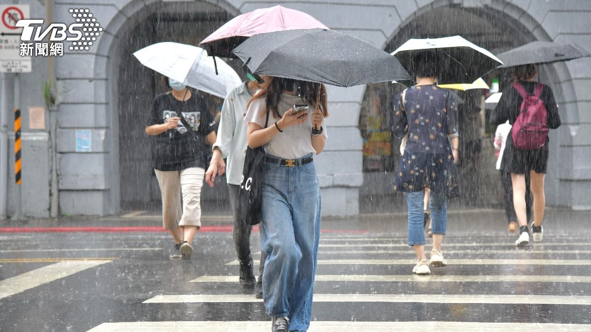 天氣/準備放颱風假?山陀兒V轉路徑偏西 全台風雨恐達標