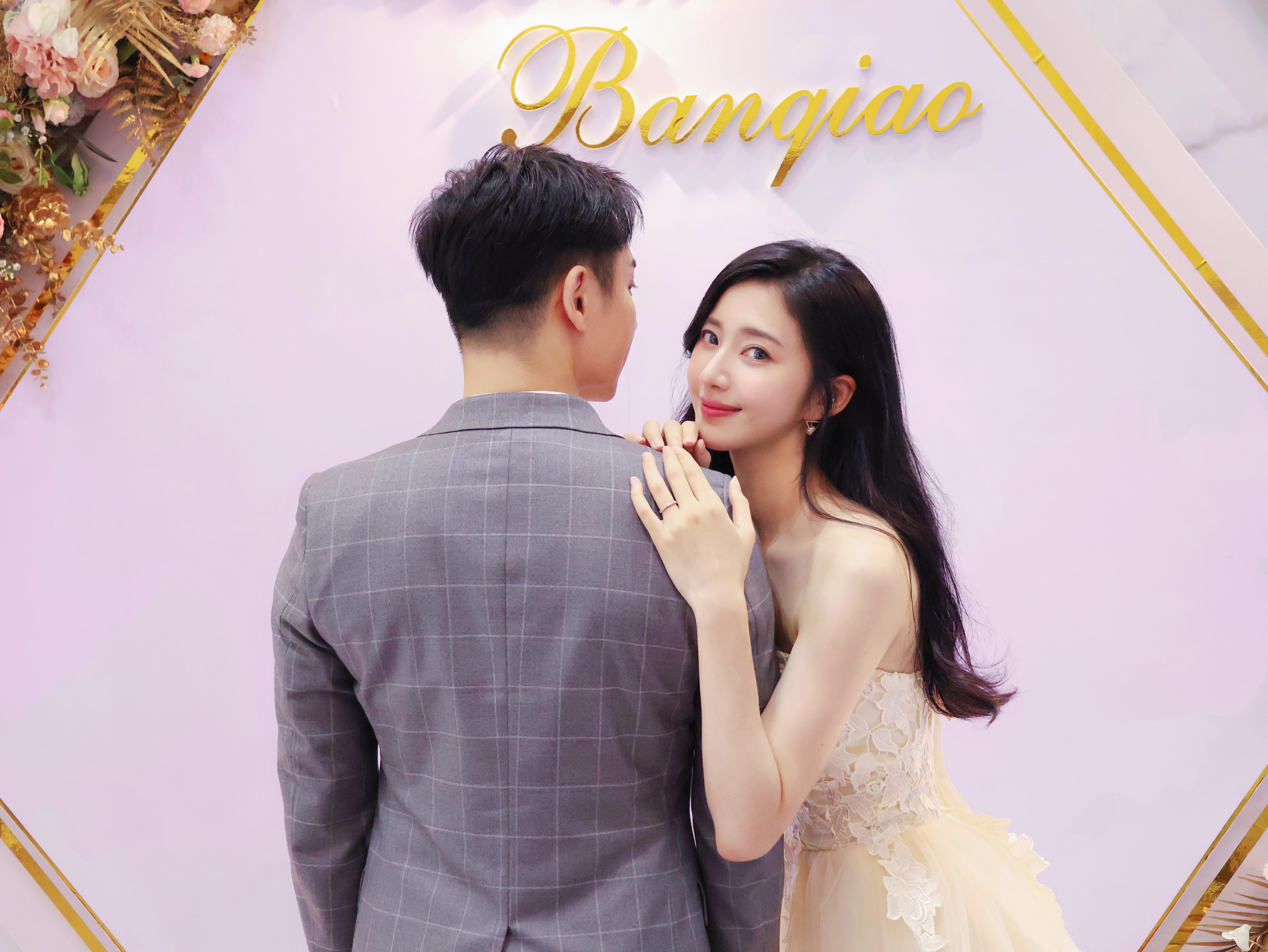 恭喜!《女力》謝翔雅宣布結婚 甜擁老公喊:從我變成我們