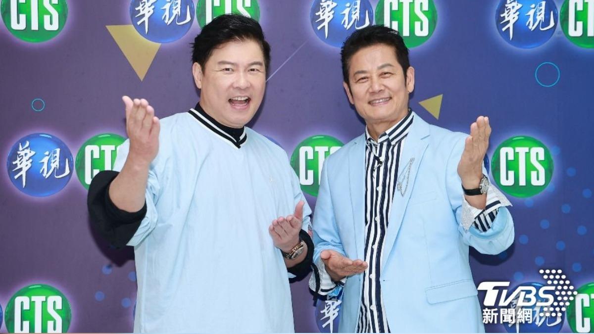 曾國城(左)與徐乃麟(右)共同搭檔主持《天才衝衝衝》將近二十年。(圖/黃城碩攝)
