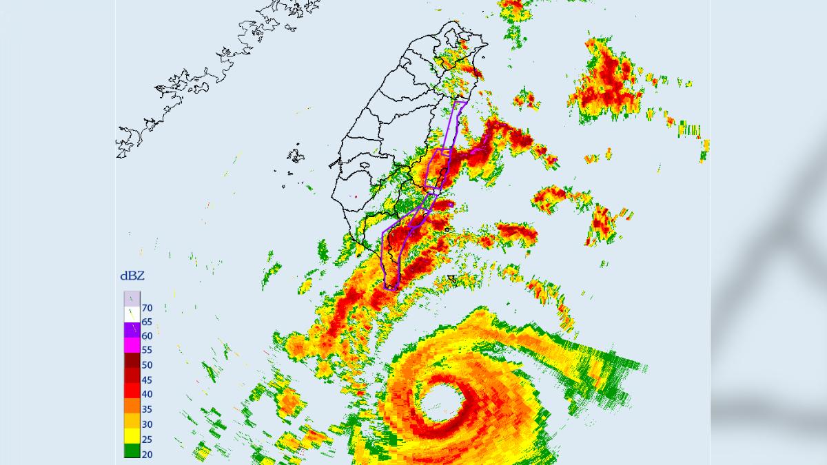 天氣/山陀兒颱風雨彈開炸!雷雨狂轟東台灣 花蓮累積152毫米