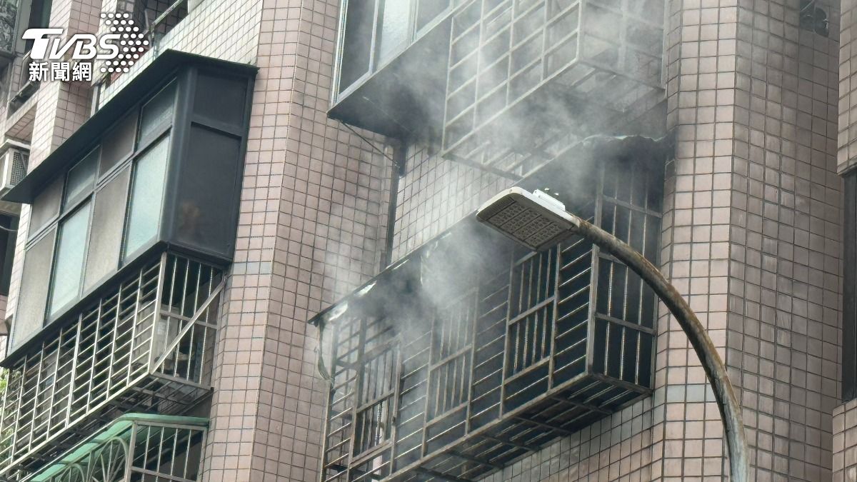 新北女子住家縱火!「躲廁所燒棉被」害大學生受困