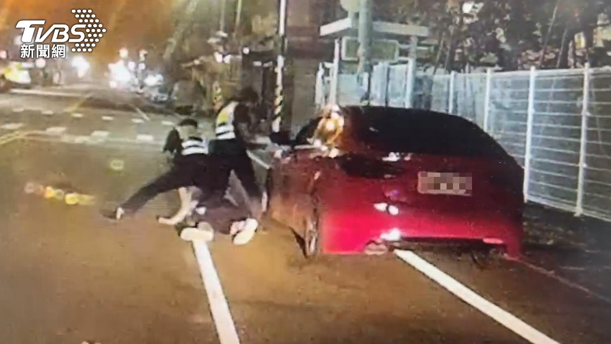 新北所長追毒蟲殉職 嘉義男賣喪屍煙彈又毒駕拒捕一警掛彩