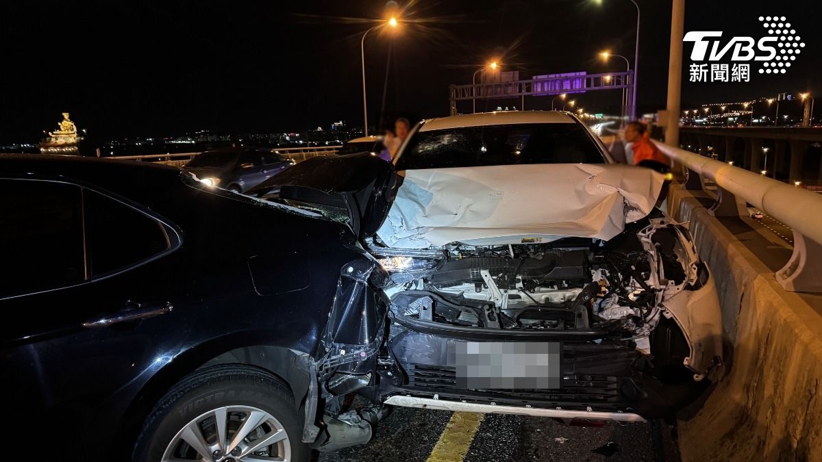 驚悚畫面曝!漢翔董事長胡開宏國道出車禍 33歲司機截肢保命