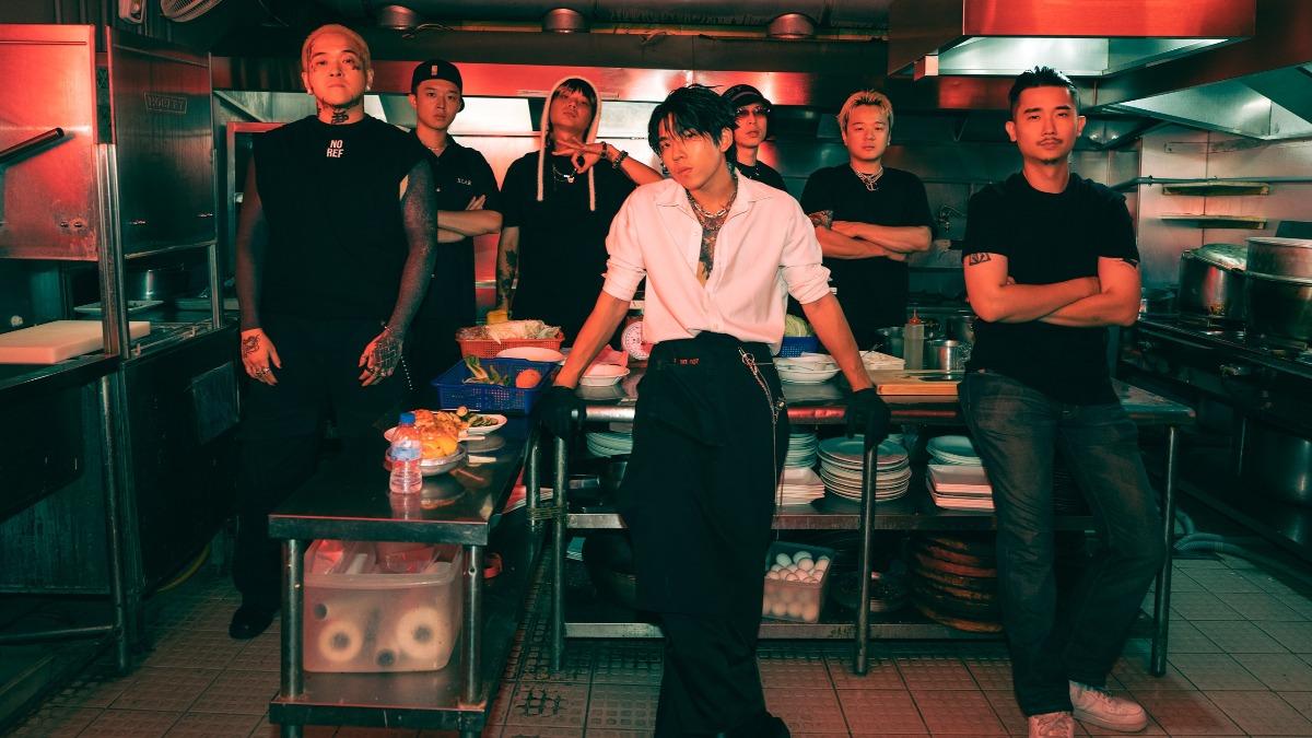 PIZZALI揪台中嘻哈圈好友Multiverse、西屯純愛組、Peatle一起拍MV。(圖/龍大謝音樂提供)