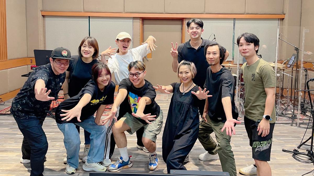 林曉培日前去探班那那大師演唱會彩排。(圖/JSJ杰思國際娛樂提供)