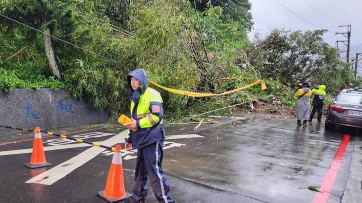 山陀兒豪雨侵北海岸 瑞工隧道土石流道路雙向封閉