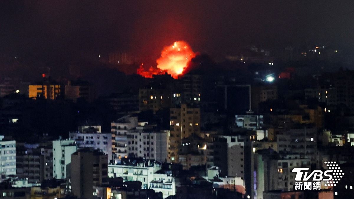 跨境戰鬥已持續1年,且超過1900人喪生、9000人受傷。(圖/達志影像路透社)