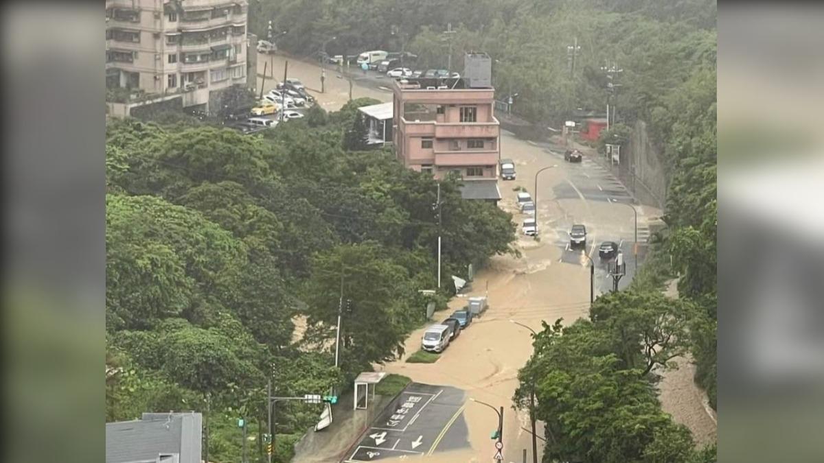 基隆、瑞芳雨彈狂炸!維德醫院前「慘變泥河」 護理站內狂進水