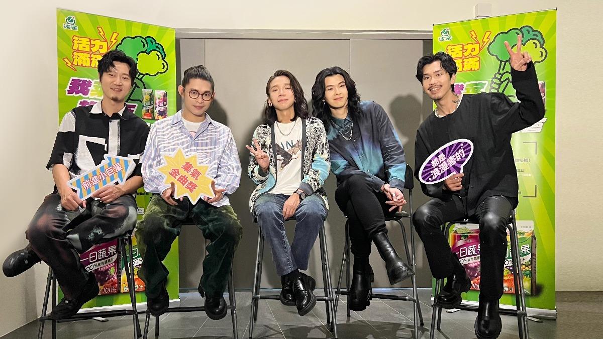 麋先生深獲品牌青睞,更替果菜汁品牌打造主題曲。(圖/相信音樂提供)