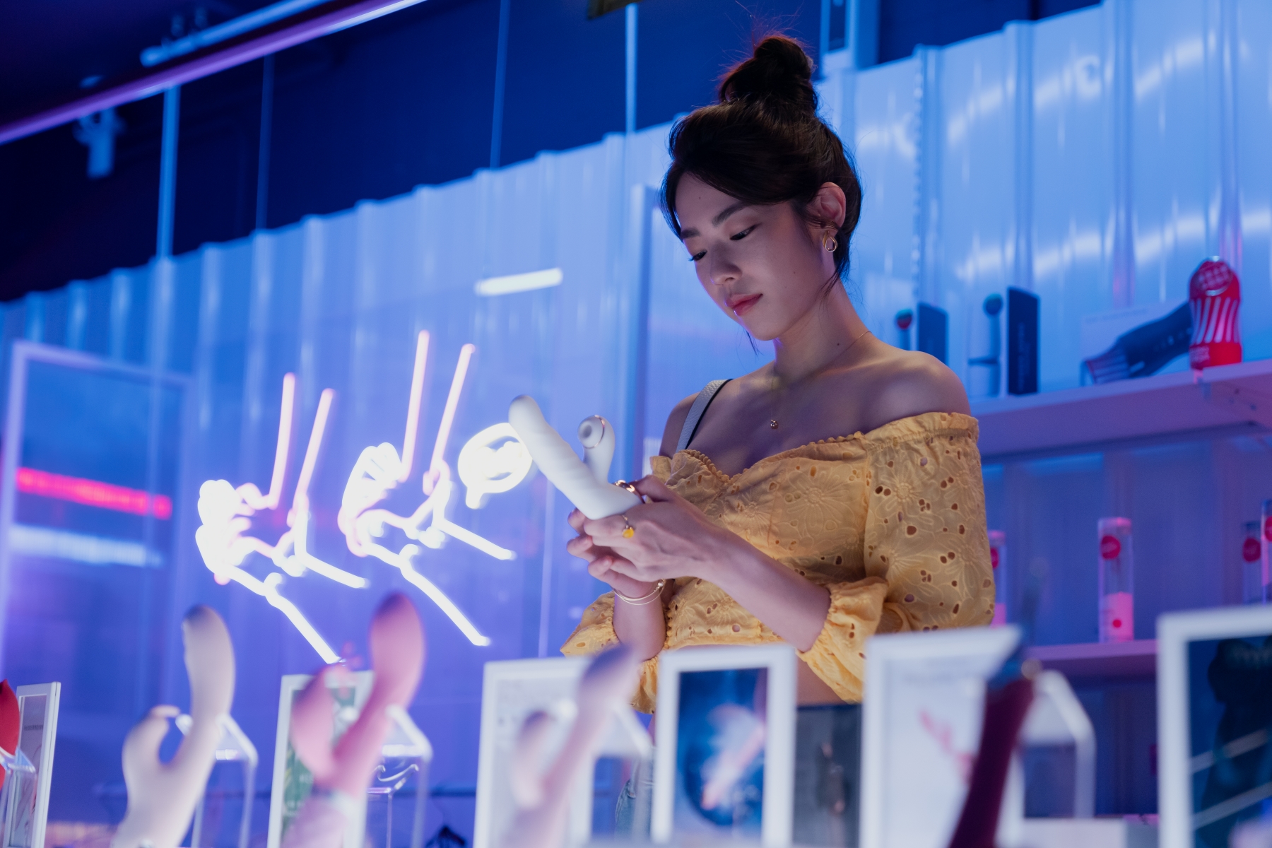 林思宇扮肉食女,對26公分念念不忘。 (圖/紅杉娛樂提供)