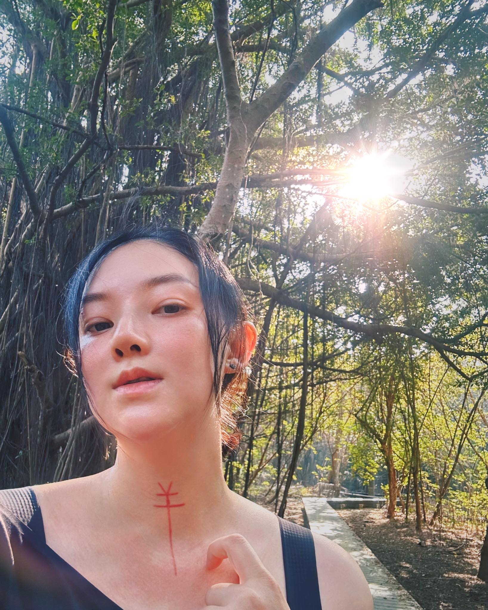 歐陽靖觀察到颱風前夕的異狀。(圖/翻攝自歐陽靖臉書)