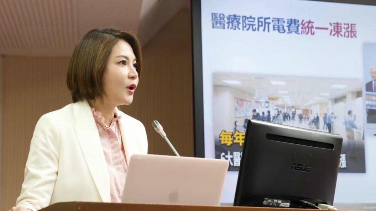 周杰倫演唱會一票難求!立委揭黃牛惡意抬價手法「私訊帶價」