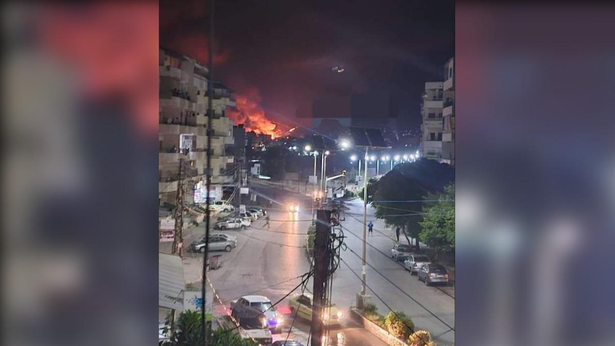 俄軍駐紮地、敘利亞赫梅米姆空軍基地週邊傳出爆炸,當地組織稱是以軍發動。(圖/翻攝自X @MarioNawfal)