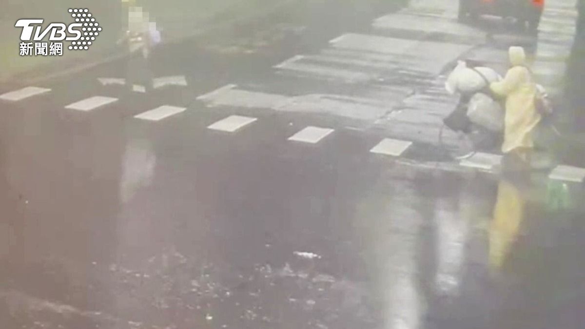 抓到了!北市酒醉男遭利器割頸 嫌犯落網稱:他撞到我