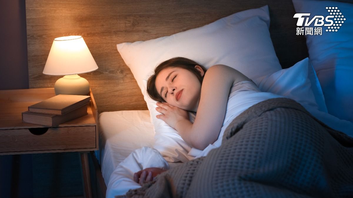 頭髮快速留長方法:充足睡眠。(示意圖/shutterstock達志影像)