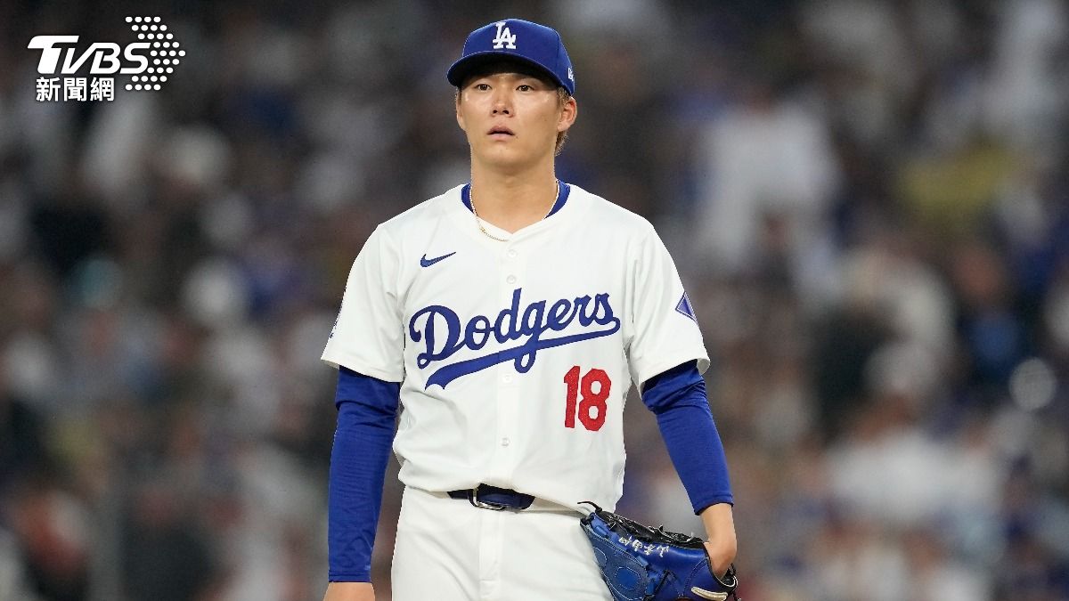 日籍強投山本由伸今日遭教士狙擊,主投3局被敲5安、責失5分。(圖/達志影像美聯社)