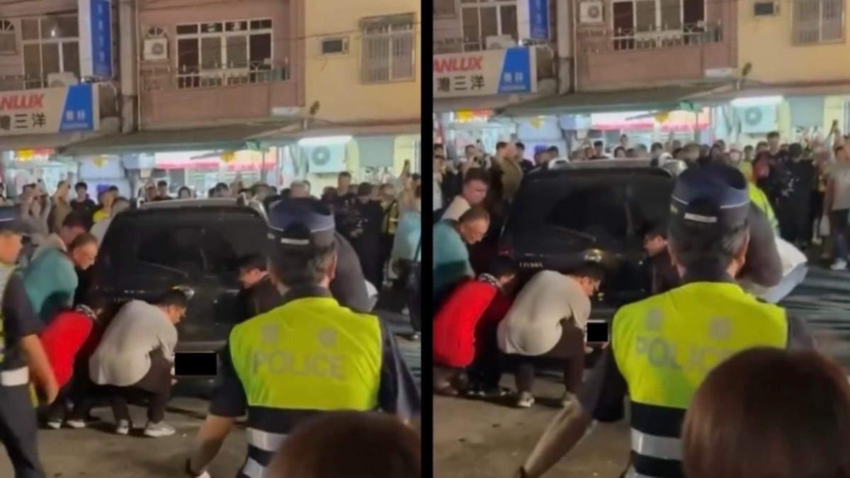 擋到千府王爺的路！信眾齊搬走「轎車」　網喊：東港人的強大