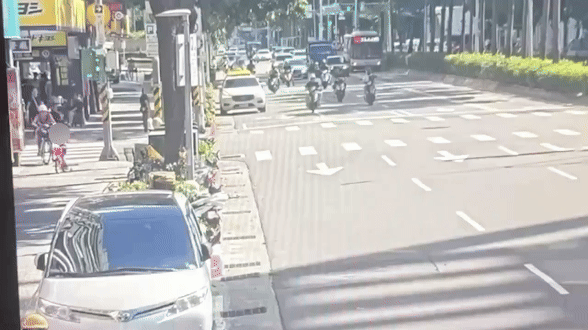 驚悚片/北市松江路下「磁磚雨」 4歲童慘被砸中大腿送醫