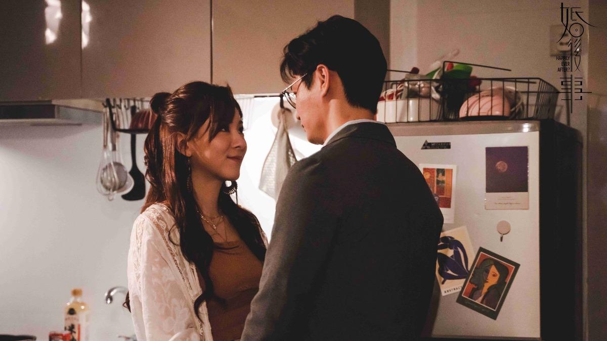 王敏奕(左)的單純、稚氣深深吸引著羅子溢。(圖/TVBS提供)