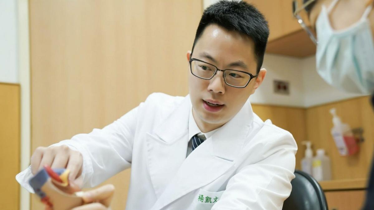 55歲男腰痛竟藏「8cm隱形炸彈」 醫:隨時爆裂死亡率50%