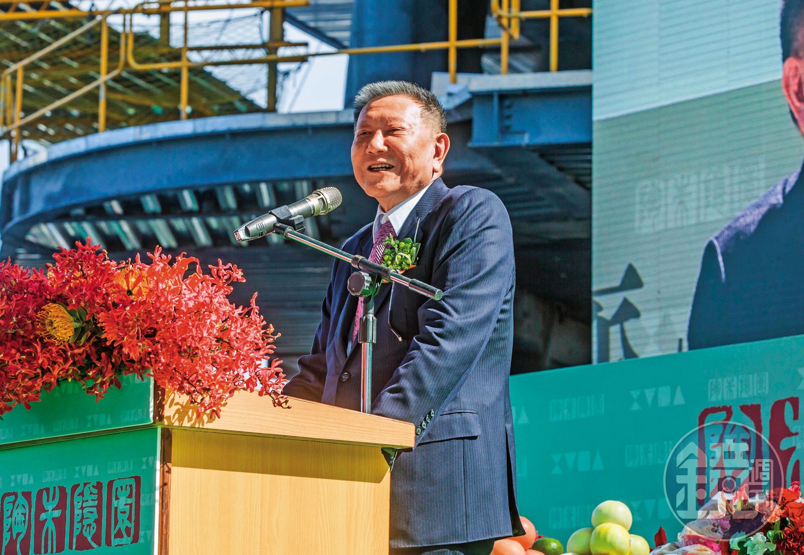 沈慶京遭羈押後,京華城建案土地已遭扣押111億元。(圖/鏡週刊)
