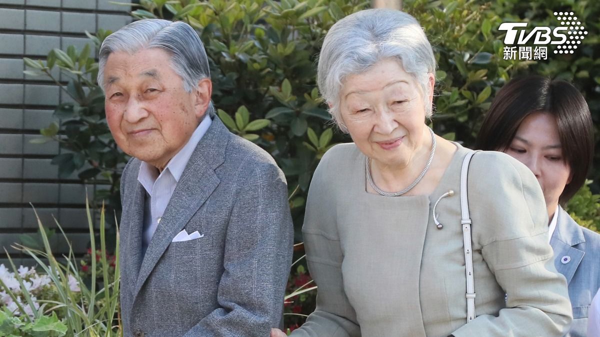 日本上皇后美智子90大壽前跌倒骨折 今早已開完刀