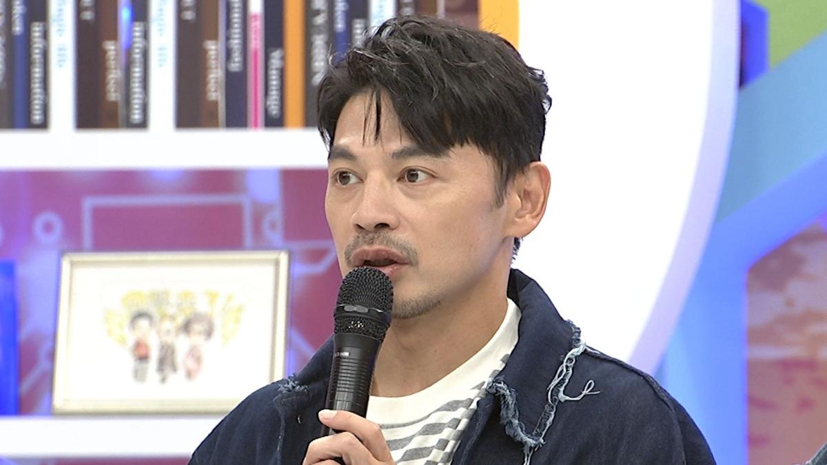 節目主持人阿Ken。(圖/中天提供)
