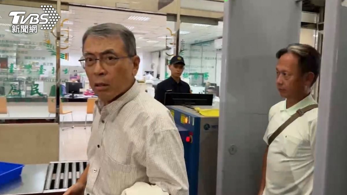 檢廉傳喚證人。(圖/TVBS)