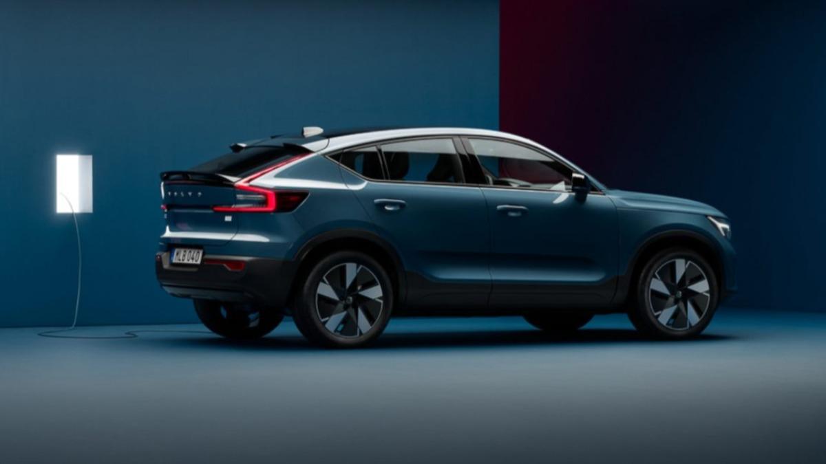 C40 Recharge於10月提供12萬元至23萬元不等折扣。(圖/Volvo提供)