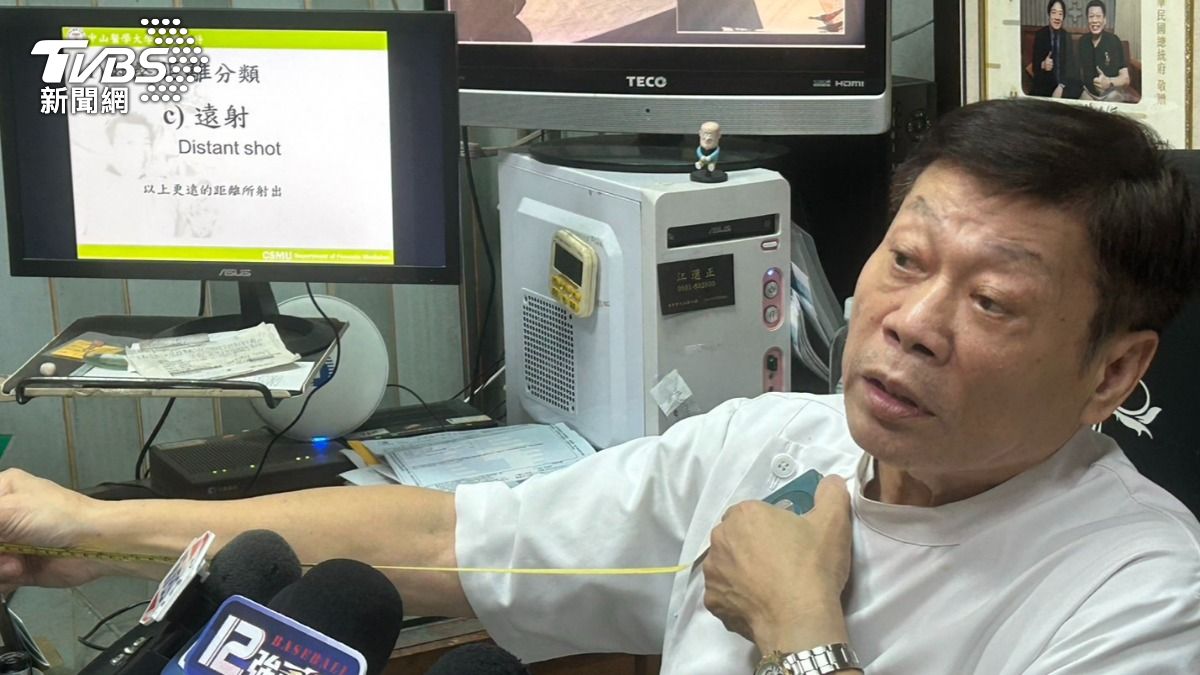 高大成分析判斷是否為意外的關鍵。(圖/林冠丞攝)