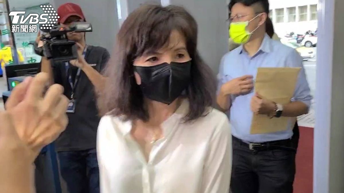追柯文哲金流　檢廉再傳柯競總主任周芳如、陳盈助左右手邱清章