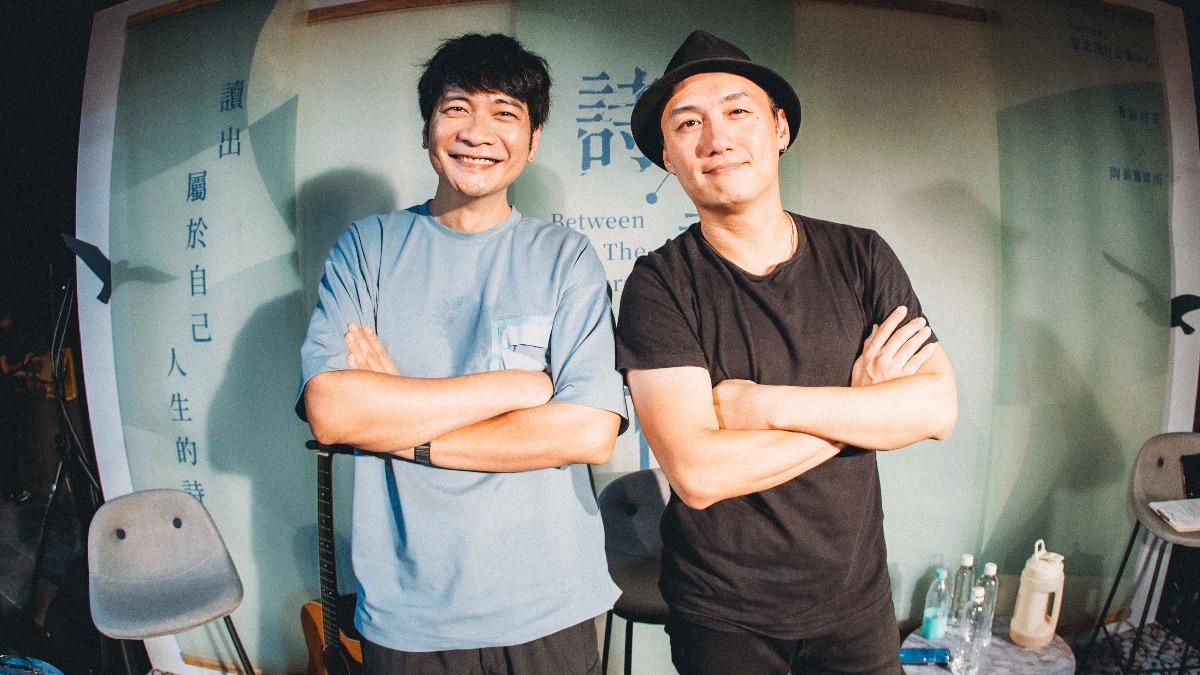關係不單純?男星寫情歌送愛人 20年摯友陪唱驚喊:像第三者