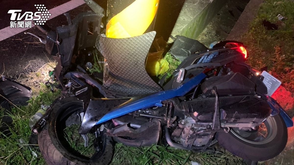 3麻吉國慶出遊!台中太平男載友撞電桿雙亡 逢甲、聯大痛發聲