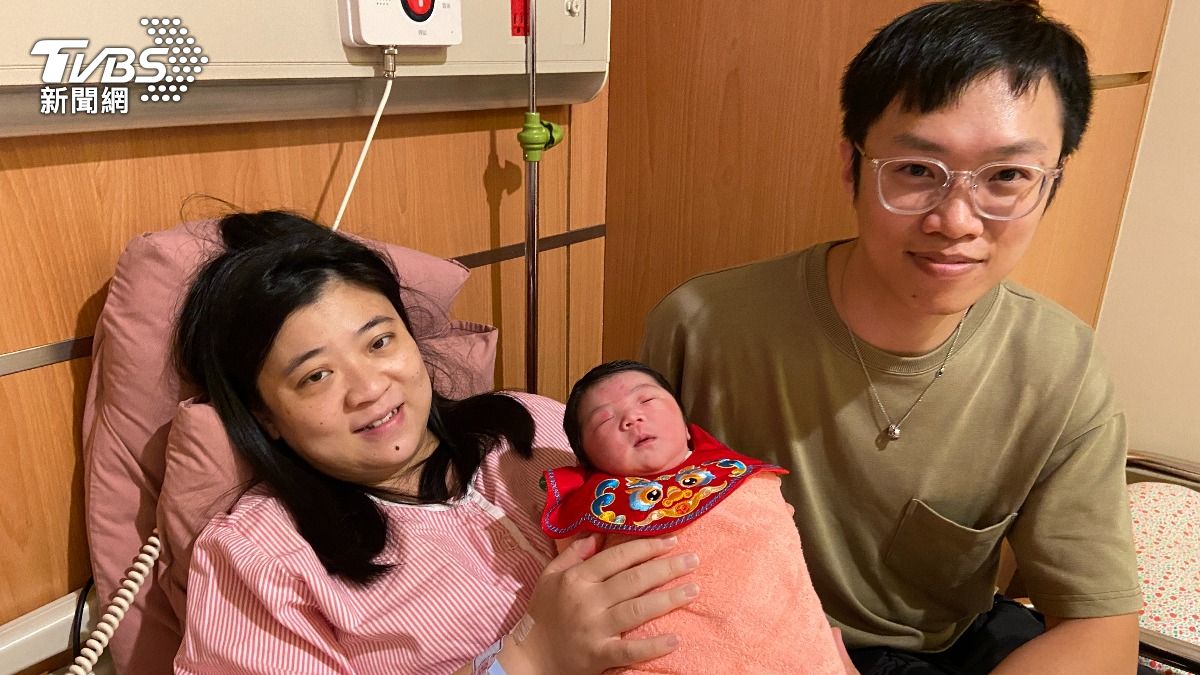 茂盛醫院接生的第一位龍寶寶。（圖／茂盛醫院提供）